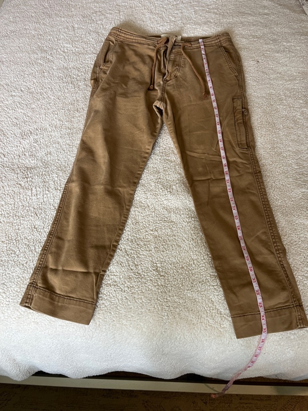 Men's Hollister Drawstring Khaki Pants - Picture 3 of 4